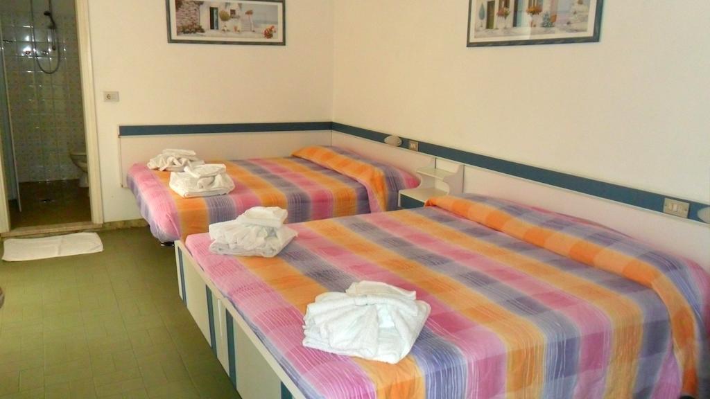 Hotel Michelangelo 贝拉里亚-伊贾马里纳 客房 照片
